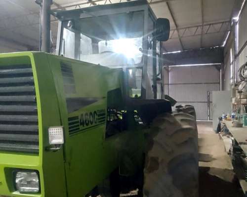 Tractor Zanello 460 C. Motor Cummins 160 HP.