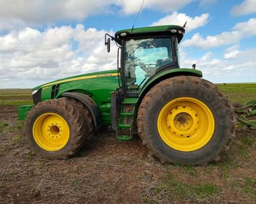 Tractor John Deere 8295r, año 2019