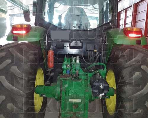 John Deere 6615 año 2010. 9300 Horas