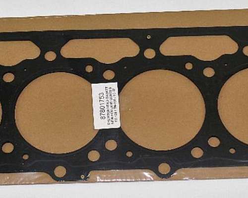Junta Tapa de Cilindros NH TM150/TM160/TM165