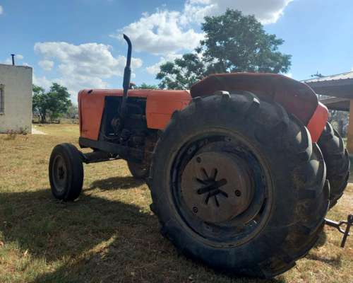 Tractor Fiat 800 e