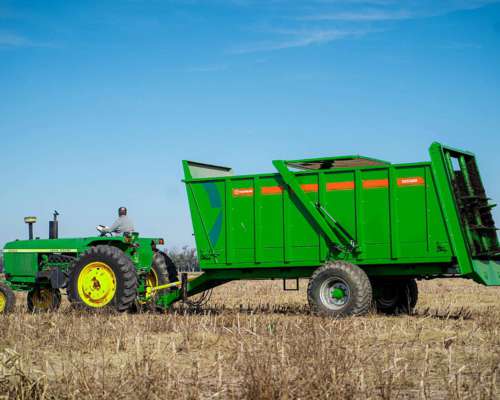Estercolero Desparramador de Solidos 15 M3 DES15000 Tecnocar