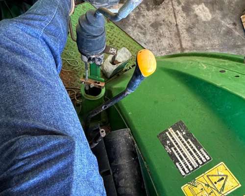 John Deere 5725 Dual, Paton. año 2014. 3pts. M 11000hs. 90hp