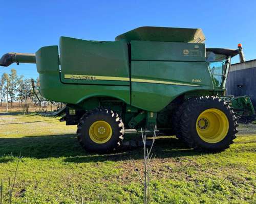John Deere S660 SD 635 FD M5200 HS. R3150 HS. Piloto