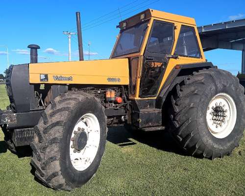 Valmet 1880s Doble Tracción