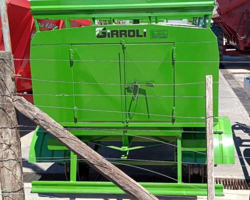 Tanque Combinado de 3000 Lts con Baulera Trasera y Lateral