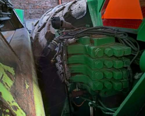 Tractor John Deere 8200 Usado