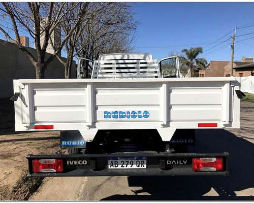 Carroceria de 5 X 2,20 X 0,50. con Pecho de 1,20 (cc1003)