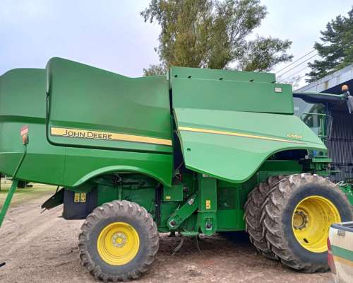 Cosechadora John Deere S550