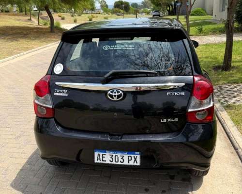 Toyota Etios 1.5 5ptas XLS 4automatico 2020naft $20.499.000