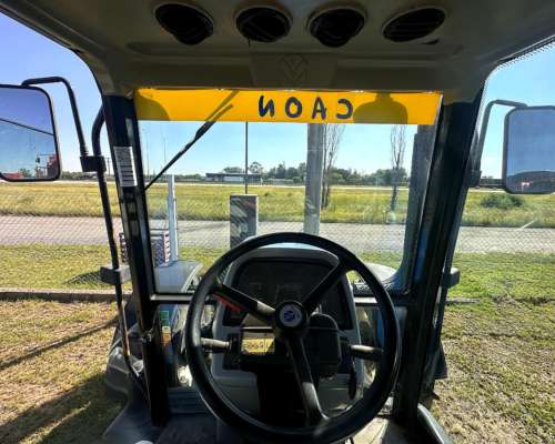 Tractor New Holland TM165 año 2004