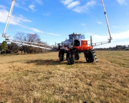 Pulverizador Autopropulsado Golondrin GTI 35-26