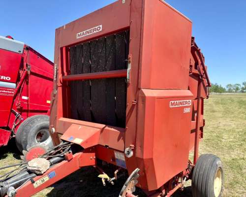 Rotoenfardadora Mainero 5880 Monitor MRE 1000