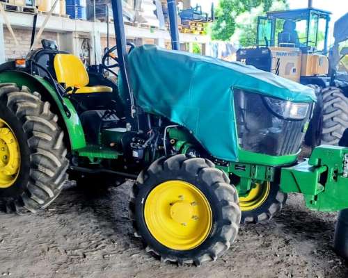 Tractor John Deere 5060en Doble Traccion