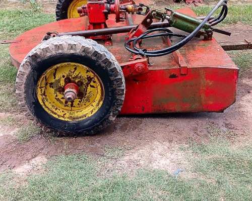 Desmalezadora Marca Guapo Arrastre