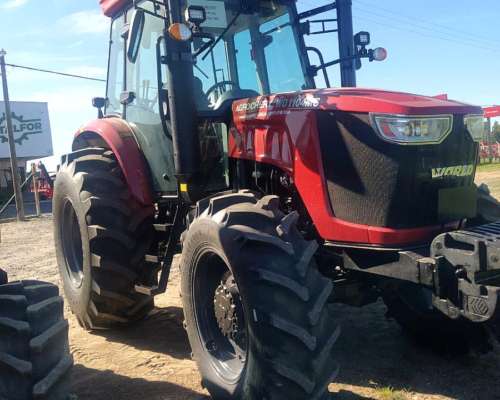 Tractor Marca Chery Mod RS1104