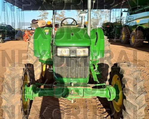 John Deere 5090e-30 PR con 3 Puntos, 2vcr y Techo año 2016.