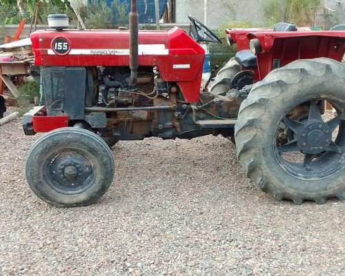 Massey Ferguson 155 .