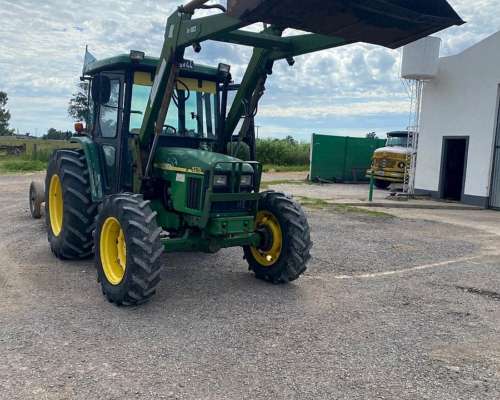 Tractor John Deere 5705