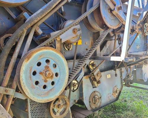 Cosechadora Bernardin 2160 Plataforma 28 Pies