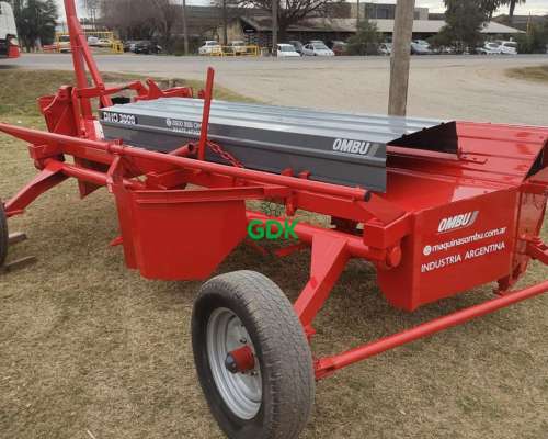 Desmalezadora Hileradora de Arrastre DHO 3000. Ombu