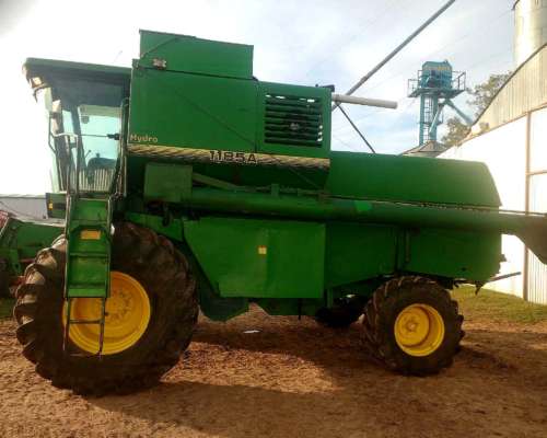 John Deere 1185 A. año 1998. Plataforma 23 Pies.