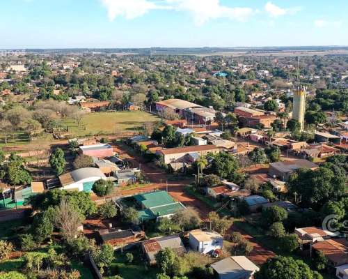 Se Vende en Virasoro Corrientes. Esquina con Locales Comerci