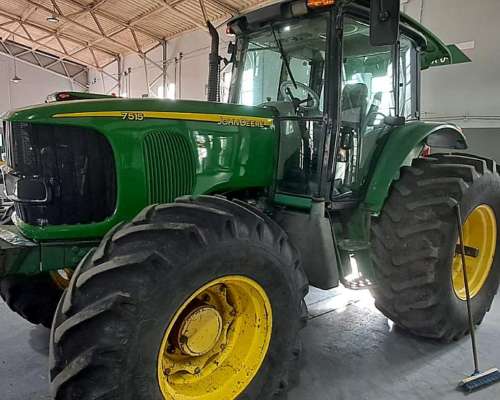 Tractor John Deere 7515 Doble Traccion