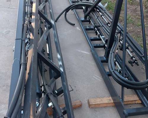 Pulverizadora Autopropulsada Caiman SP3225 - año 2011