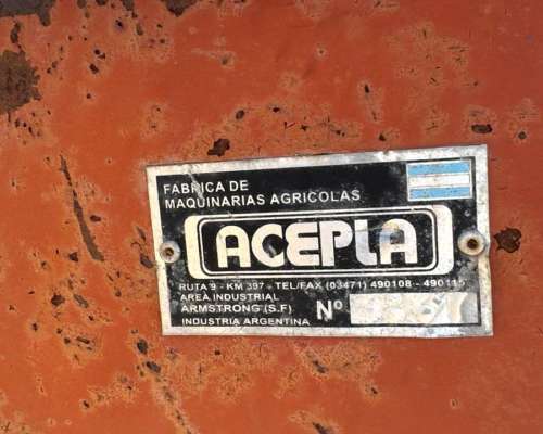 Monotolva Acepla de 10tn con Cubiertas en muy Buen Estado