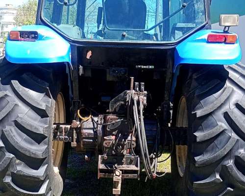 Tractor New Holland TS 6040 con Pala Usado