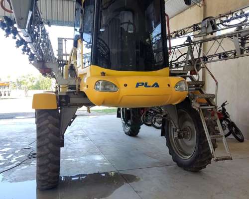 Pulverizadora Pla MAP 2700 BT Trocha 2,62 2006