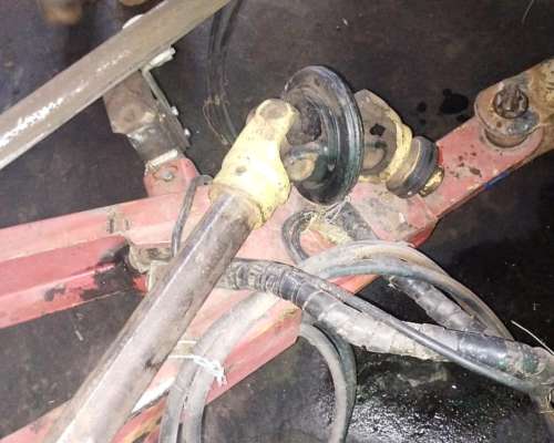 Rotoenfardadora Mainero 5880 C/monitor MRE 1000