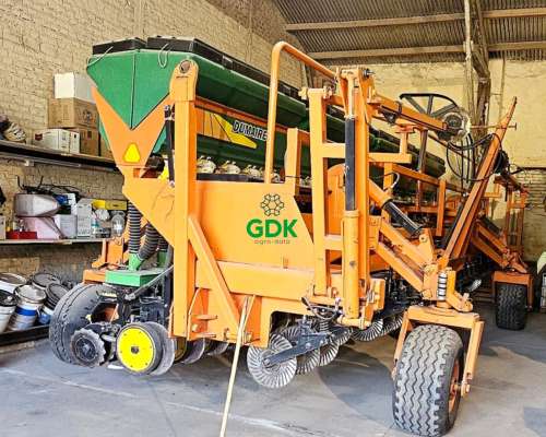 Sembradora de Grano Fino 810 de 21 a 38. Dumaire- Disponible