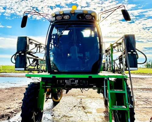 Pulverizadora Metalfor 3200, 28 Metros año 2008