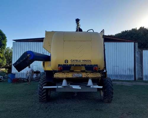 New Holland CS660 2004