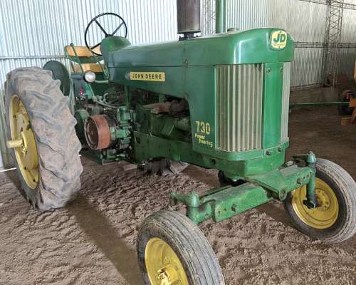 John Deere 730. Original