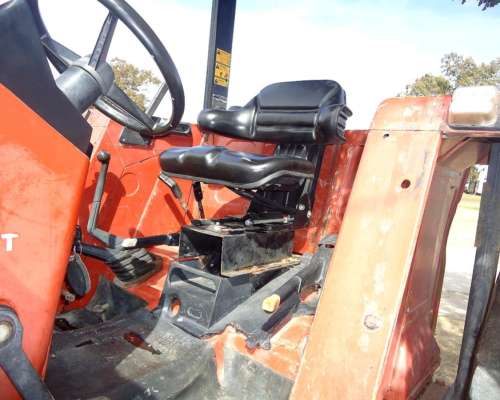 New Holland 110-90 Noble y Rendidor