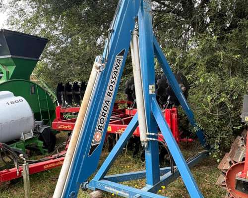 Pluma Borda Bossana con Grúa de 1,5 Movimiento
