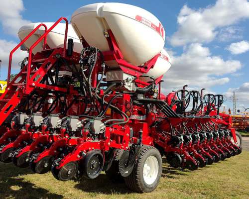 Sembradora Crucianelli Plantor 24 a 52 Nueva