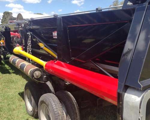 Maicero Franco Fabril. año 2024. 14 a 52 cm