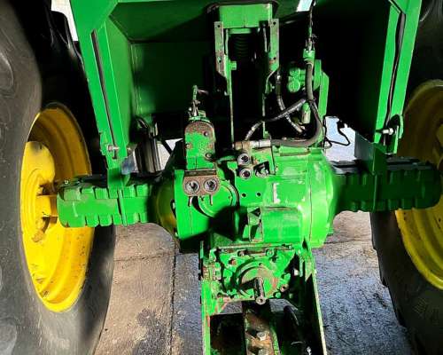 Tractor John Deere 3530