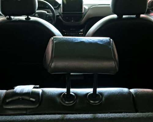 Peugeot 2008 Feline 1.6 2018 90.600km 1 Mano $17.599.000 R/M