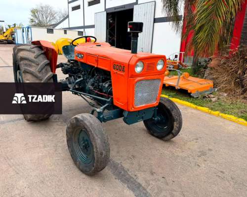 Tractor Usado Fiat 600