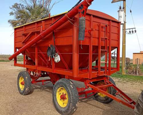 Vendo Acoplado de 9 TT