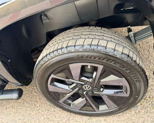 Volkswagen Amarok Black Style 2025