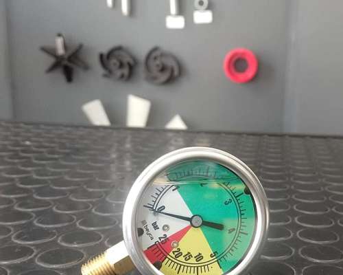 Manometro de Glicerina Isometrico o 60 MM Pulverizadora