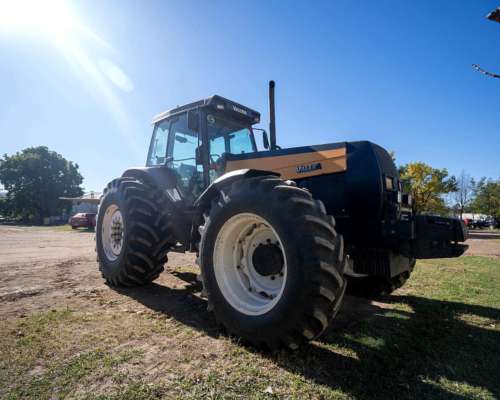 Tractor Valtra B H140