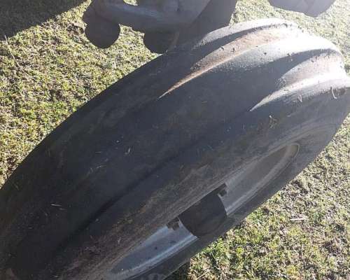 Tractor Massey Ferguson 1175 - Pala Ceibo - Doble Hidráulico