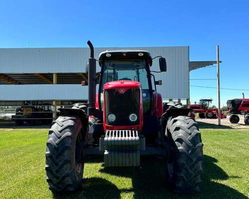 Tractor Massey Ferguson 7019